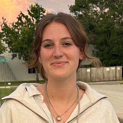 Jillian Wise is a peer support counselor with The Insight Program in Tampa, FL.